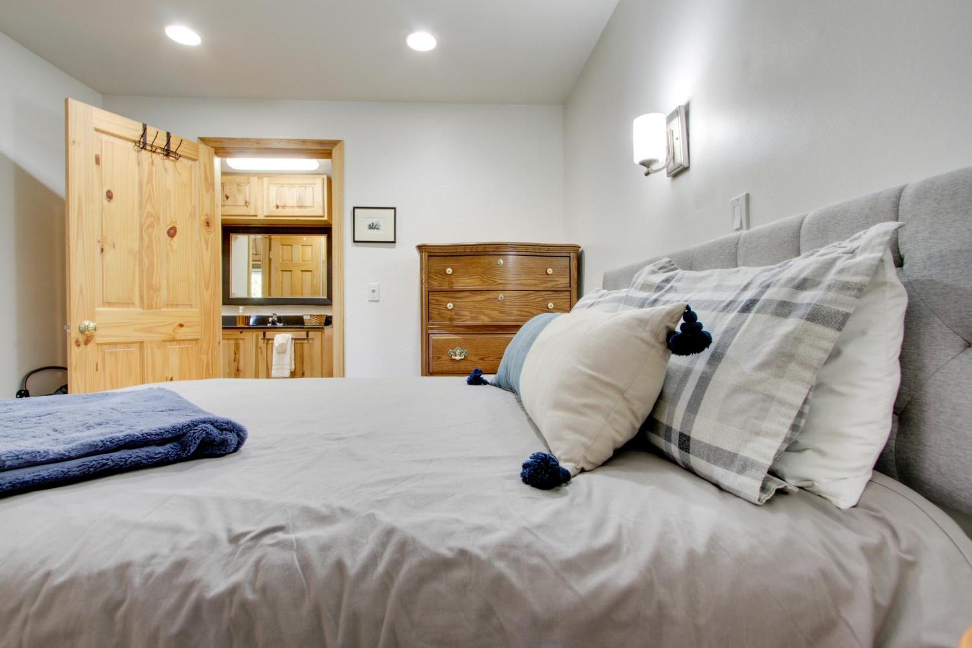 Modern Mountain-View Condo At Big Sky Resort! Екстериор снимка